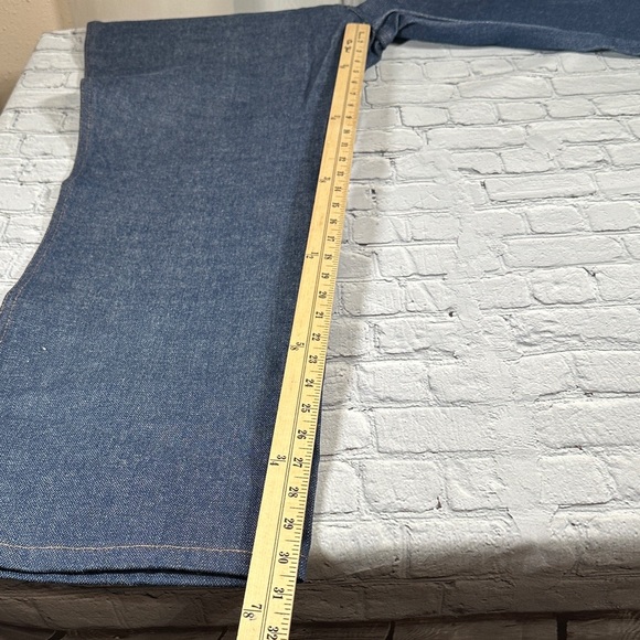 Wrangler Cowboy Cut Boot Jean Rigid - Regular Classic Fit straight 46x30 945NAV - Picture 9 of 16